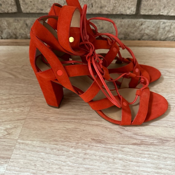 New Banana Republic Suede Strappy Lace up Sandals 8.5  Blovk Heels - Picture 4 of 10
